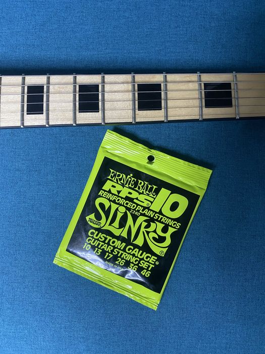 Электрогитара Schecter Daimond series/ Чехол