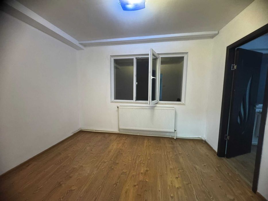 Apartament cu doua camera - zona Gradina