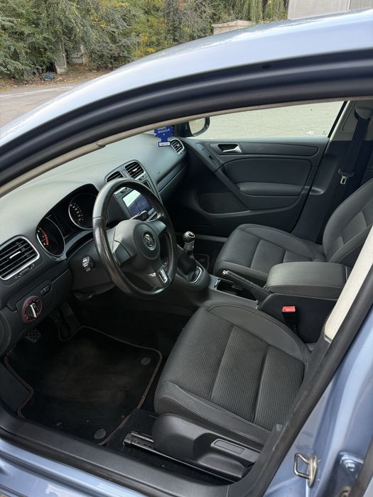 Golf 6 TEAM  1.2  2010  Led / Xenon / Navigatie