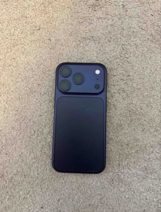 iPhone 17 pro max