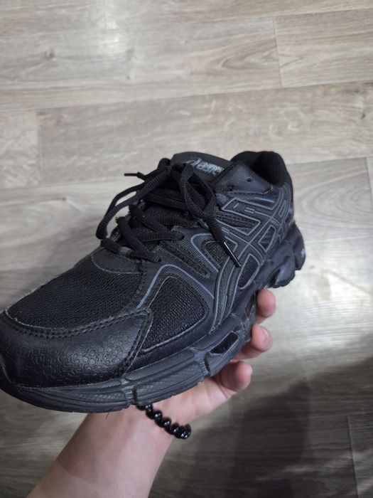 Спортивные кроссовки Asics