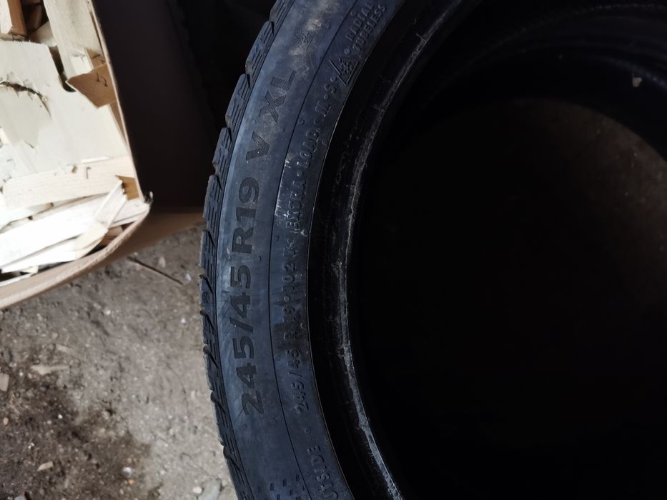 Set 2 cauciucuri  m. S 245 45 19