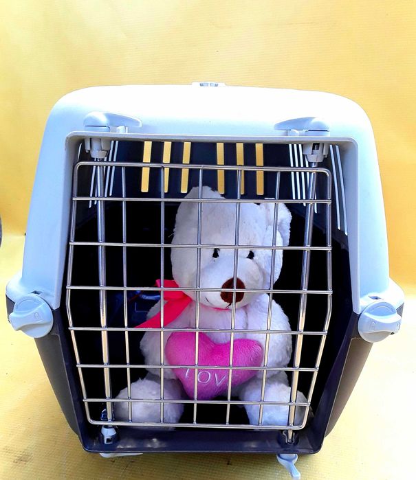 Cușcă pentru transport animale de companie pisici, cainini mici NOUA