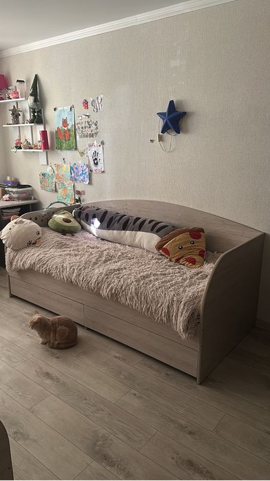 Продам кровати подростковые