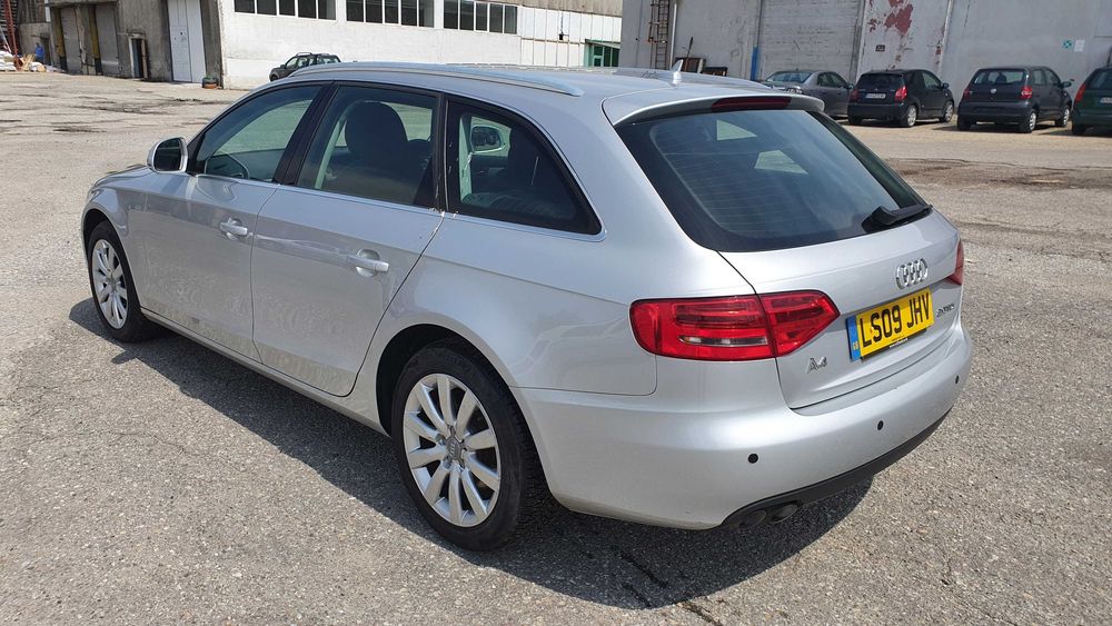 АУДИ А-4 2.0 TDI 143 k.c.2010 г НА ЧАСТИ.