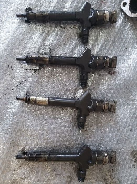 Injector mazda 6 2.0 di rf7j 13h50
