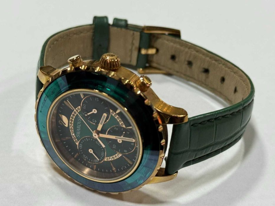 Дамски часовник Swarovski OCTEA LUX CHRONO 5632263