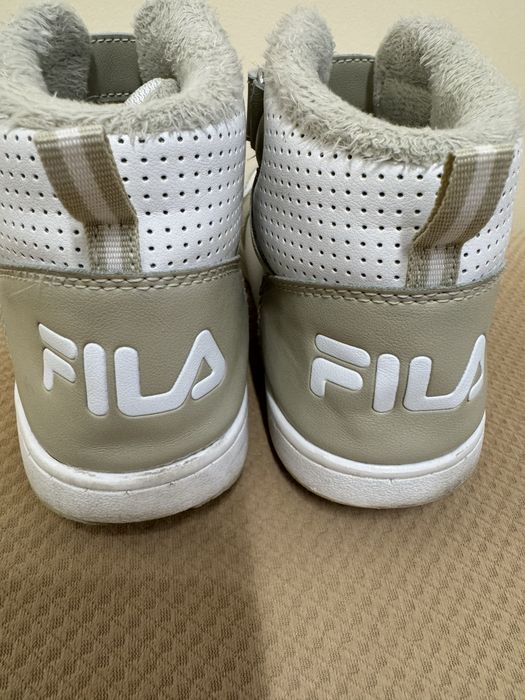 3чифта детски маратонки Fila 32 номер на обща цена