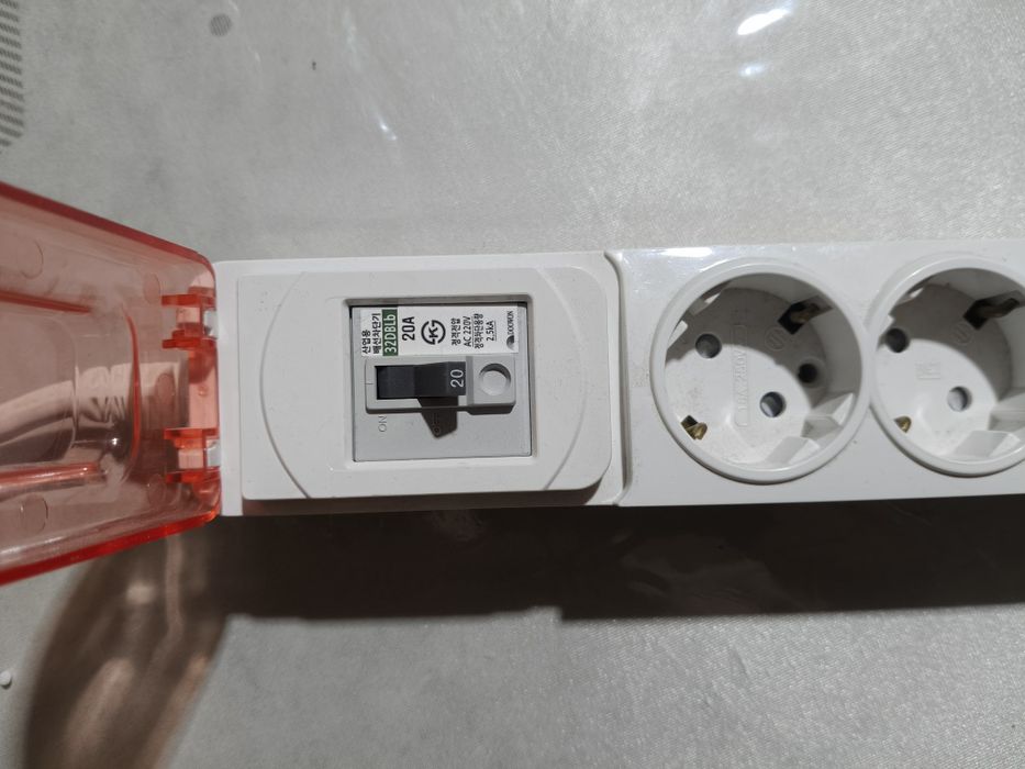 Удлинитель тройник, оргинал Корея кабель с автоматом 10 м силовой проф