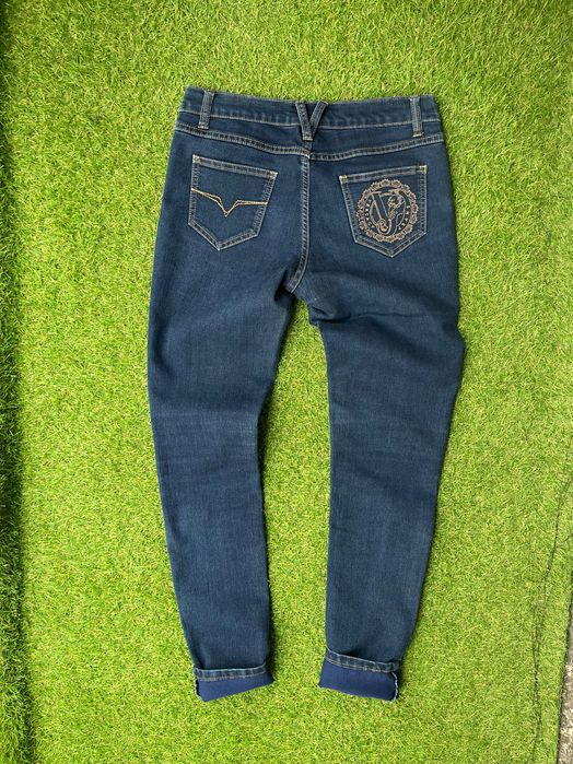 Дамски дънки : Versace Jeans 30