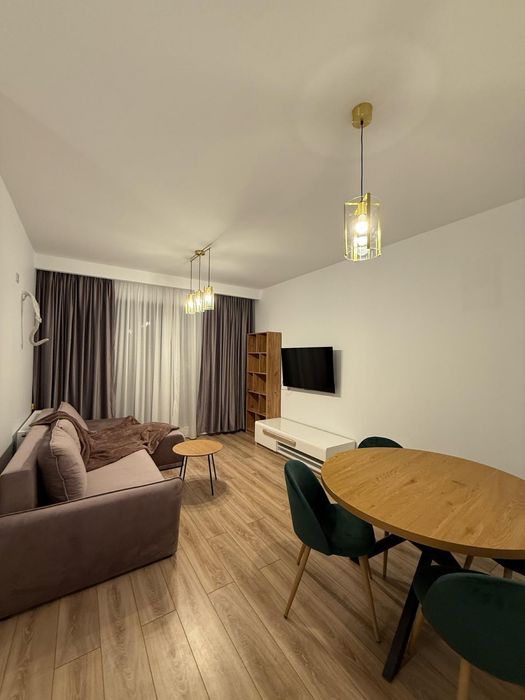 Apartament 2 camere, Campus universitar