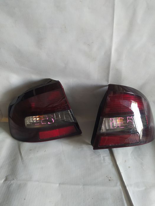 Фонари Subaru legacy B4