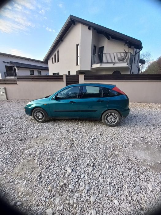 Vand ford focus 1.6 benzina