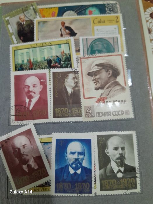 Марки для коллекции.