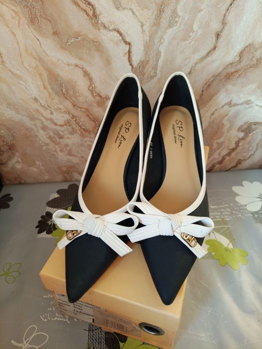 Продам летние туфли