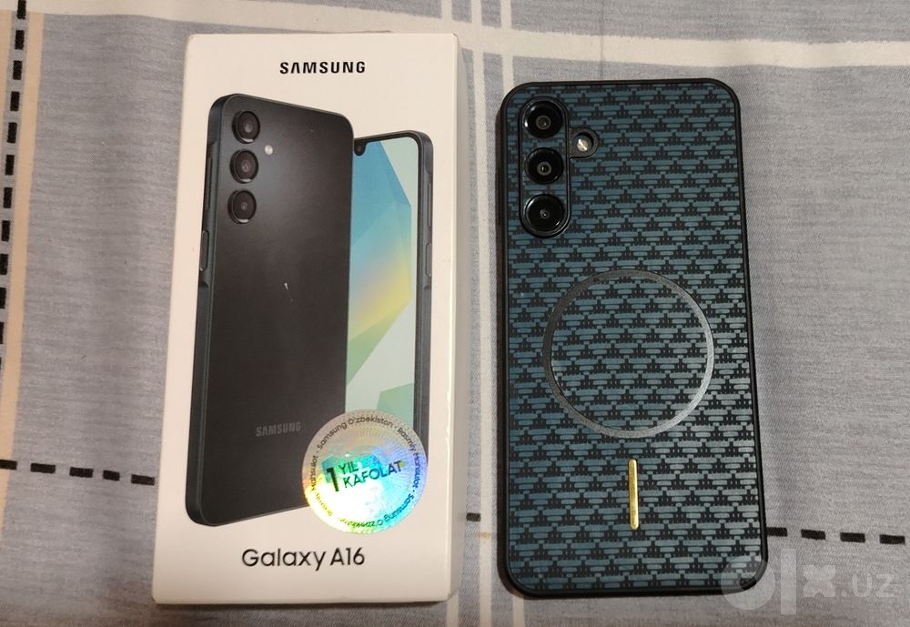 Мобильный телефон модель Samsung a 16