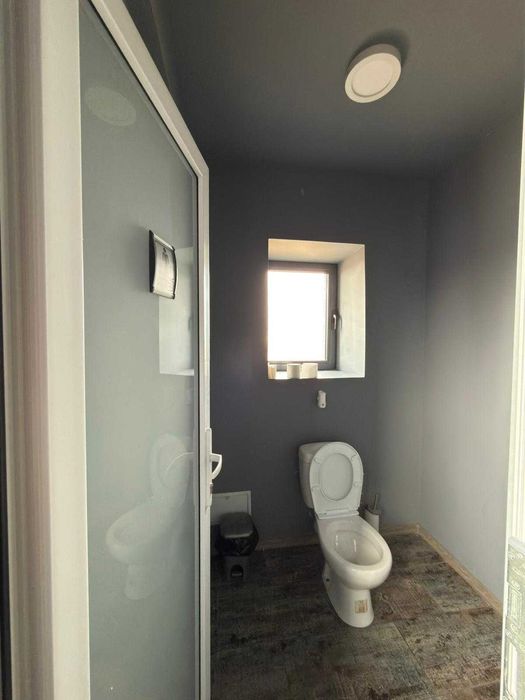 Inchiriez spatiu birouri