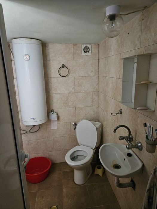 Продава се Къща в Плевен, Сторгозия - 140 кв.м за 204 €/кв.м - Снимка #9