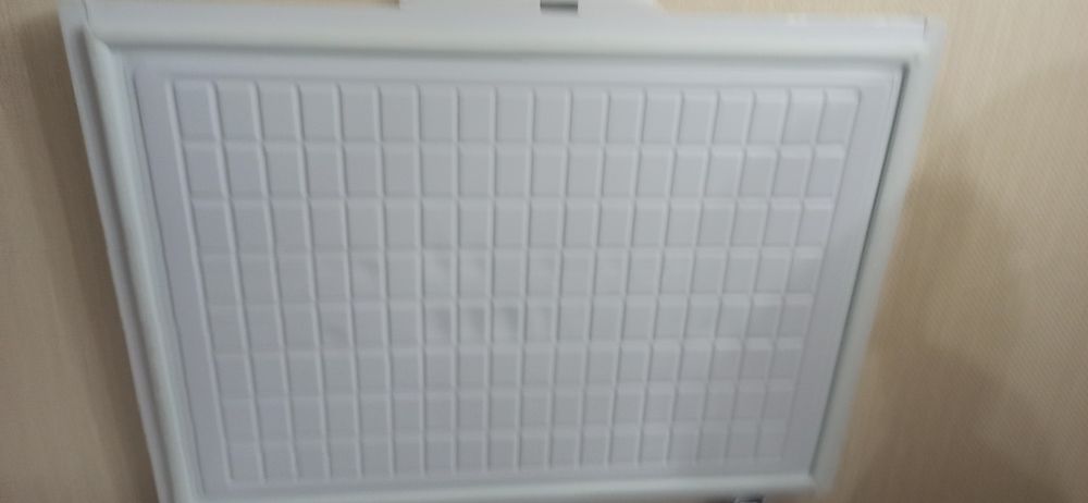 Продам морозильную камеру