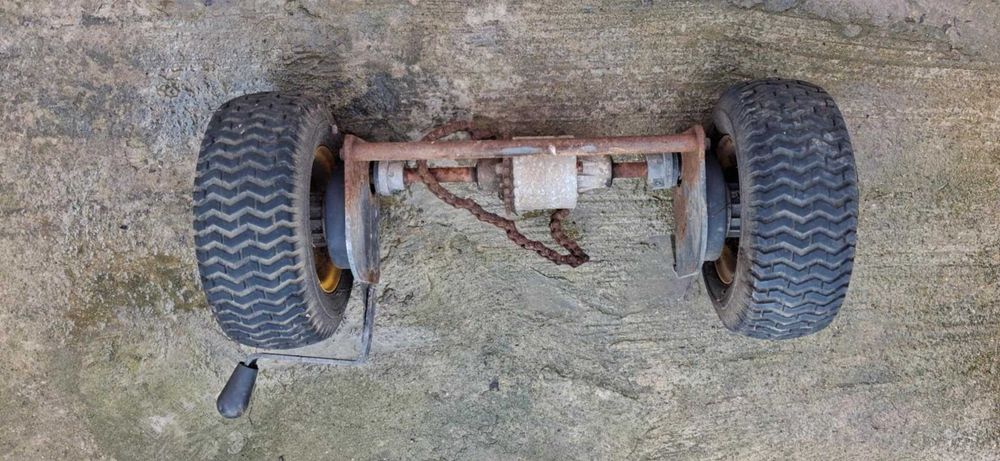 Tractoras de iarba