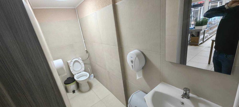 Vand Afacere la Cheie Fast Food Complet Utilat. Oferta Fulger