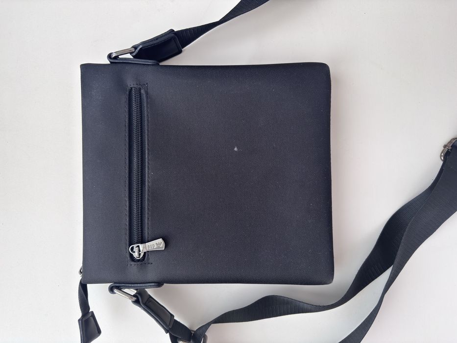 Сумака Emporio Armani