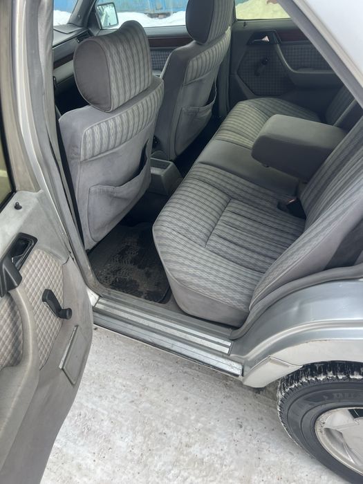 Продам Mersedes e230