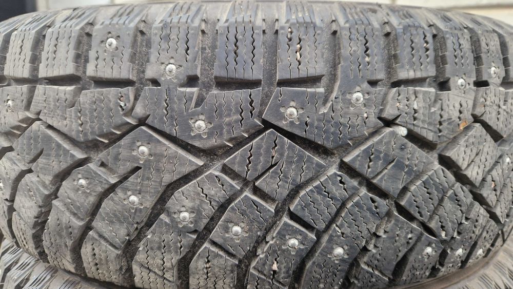 Продам шины 185/70/14