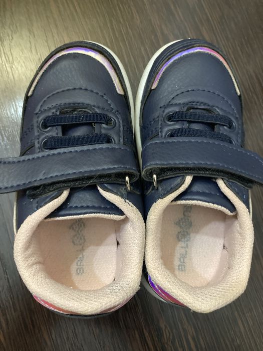 Детская обувь для девочки