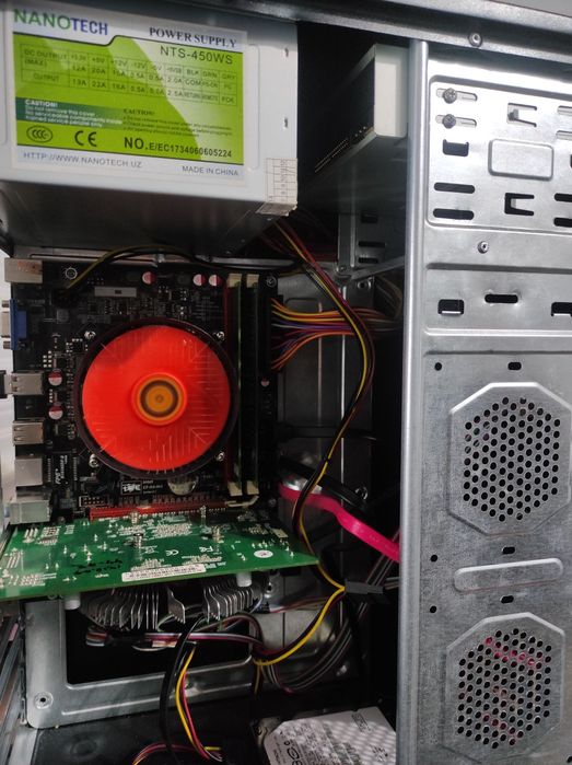 Tayyor kampyuterga keys srochna sotiladi arzonga  bervoraman