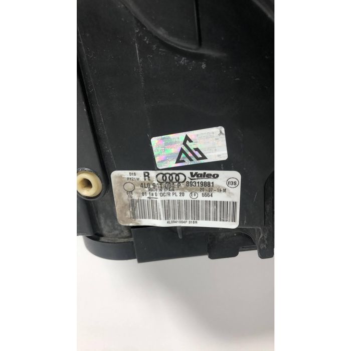 Десен фар за audi q7 4l 6.0 v12 tdi - 4l0941004p