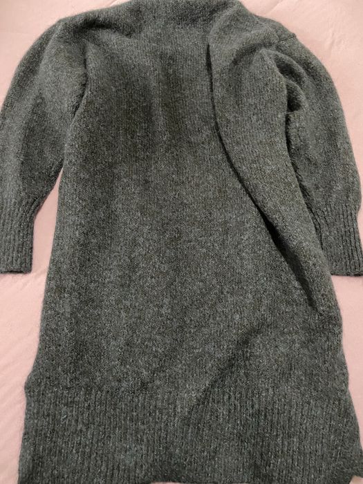 Vand cardigan zara cu eticheta