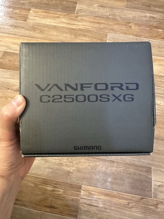 Катушка Shimano Vanford c2500sxg