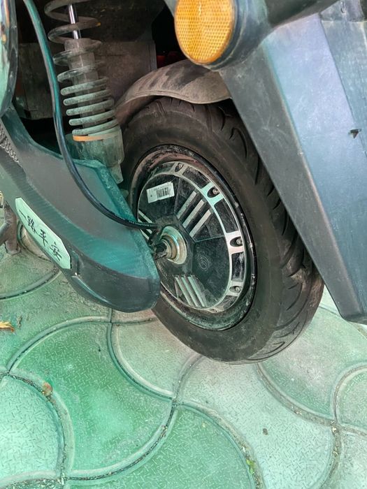 Продается мопед электрический,