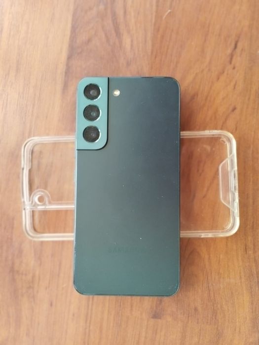 Samsung s22 256/8