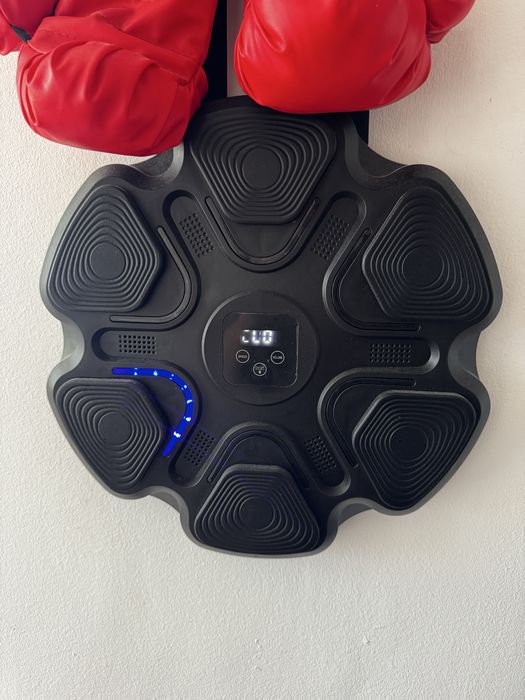 Боксова плоча с музика и bluetooth