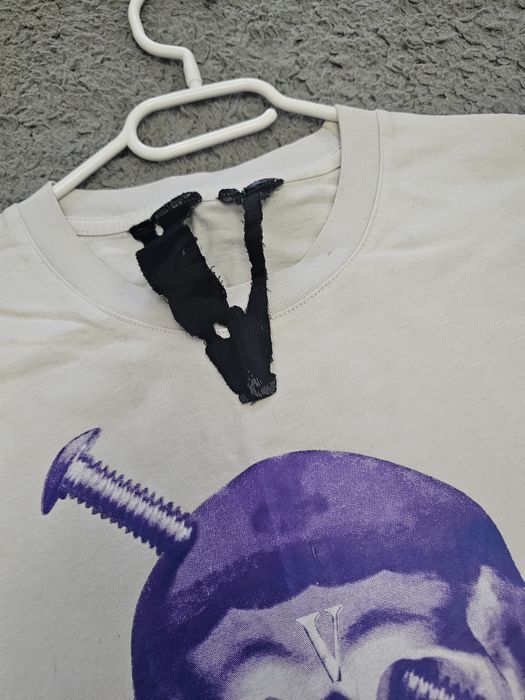 Tricou Vlone x  Skull Bolt White Purple – Mărimea S (Fit Lejer)
