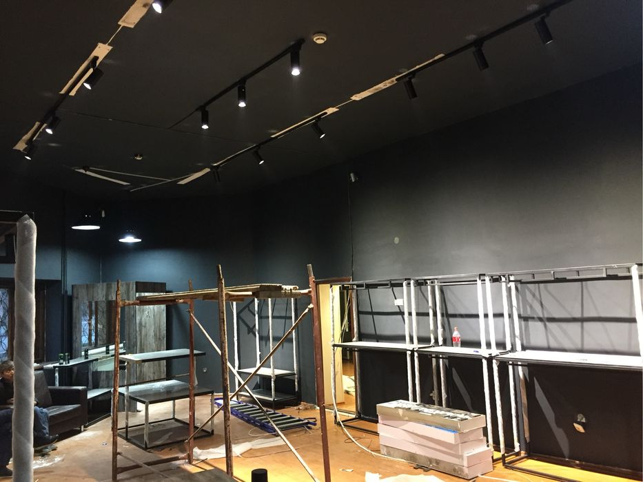 Мебель для бутика