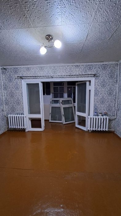 Чиланзар-16 кв 2/2/9. 60м2 Метро Чиланзар Срочно продам квартиру срочн