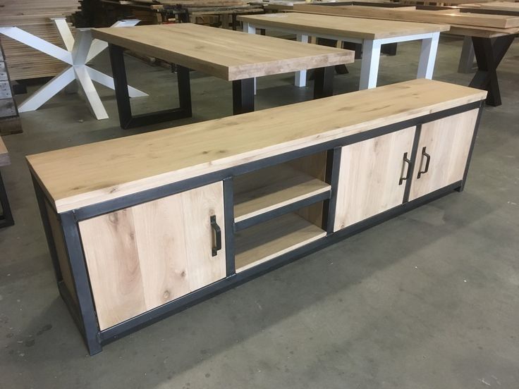 Лофт столы под ТВ , ТВ подставка все виды лофт мебели на заказ парты