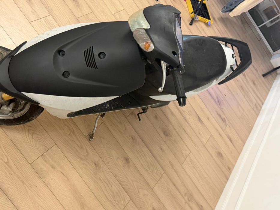 Продам запчати на сузуки летс 2