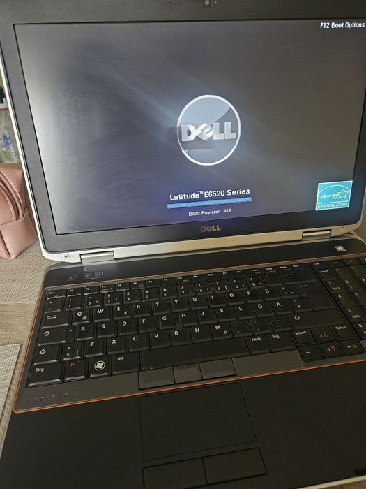 Лаптоп Dell Latitude E6520