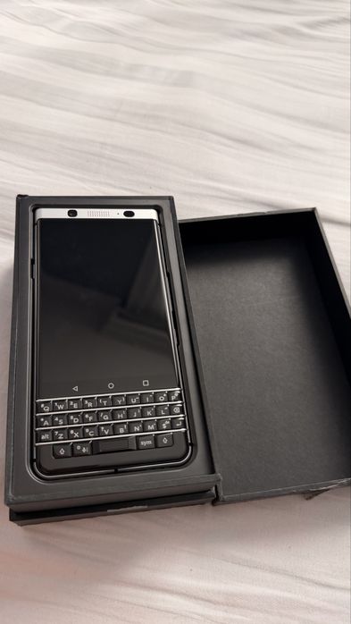 Blackberry KEYone