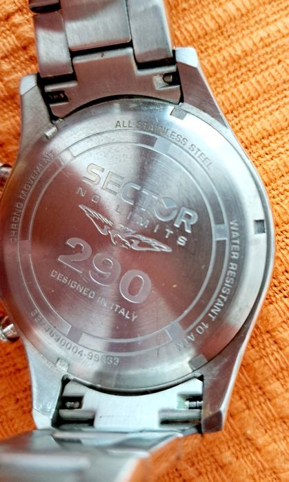 Ceas original Sector