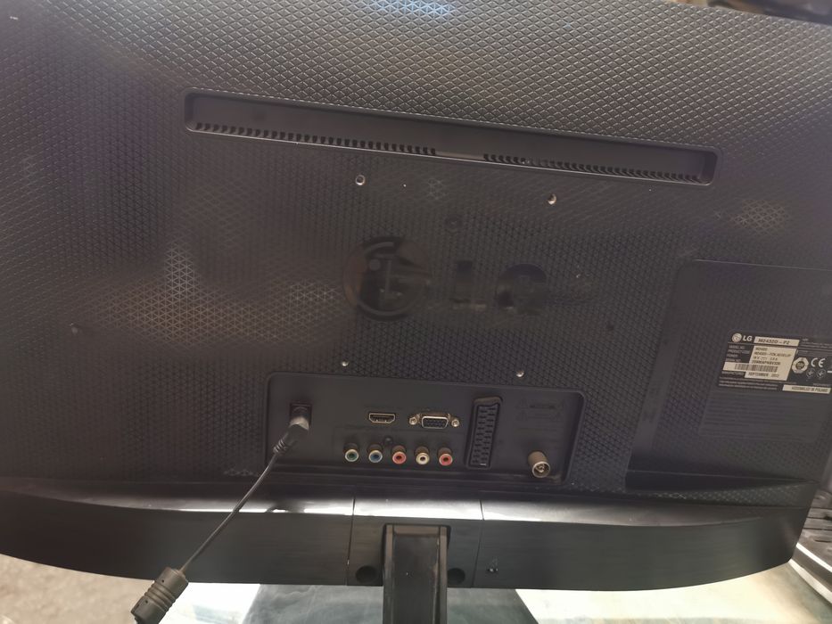 Телевизор монитор LG 24" FULL HD LED