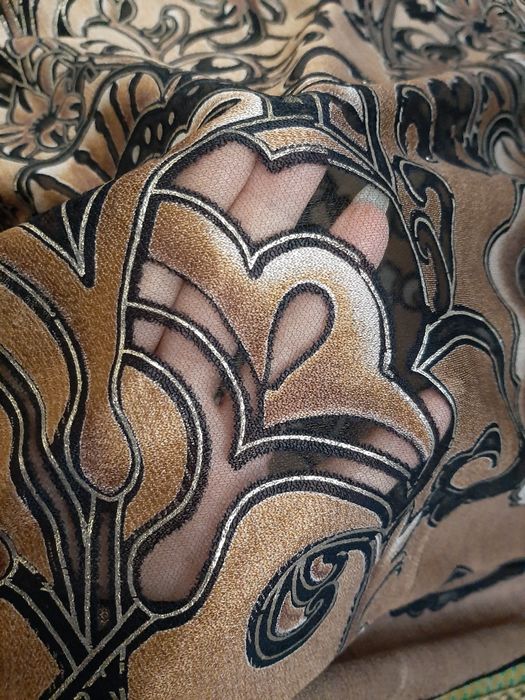 Продам отрез красивой ткани