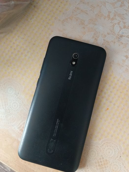 Продам телефон Redmi 8A