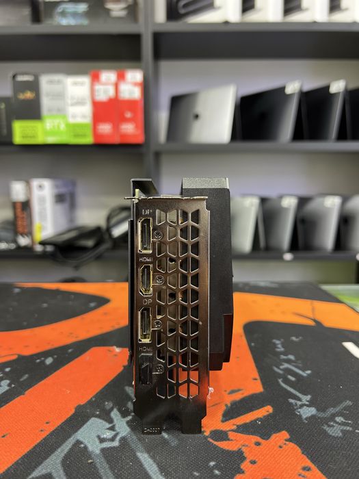 Gigabate Auros  GeForce RTX 3060 12GB