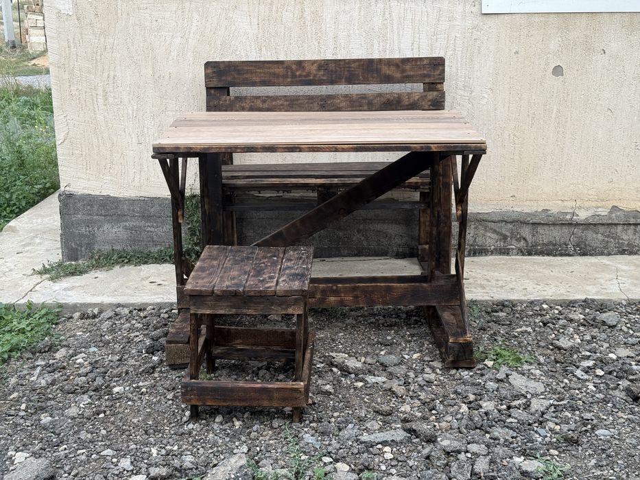 Стол и стул из поддона