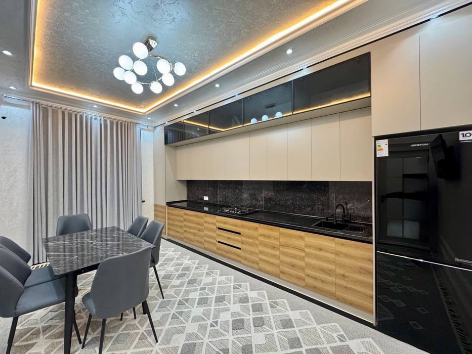 Бомбалэйла. 4х ком.кв. Без глухих. 105м2. Рудакий.